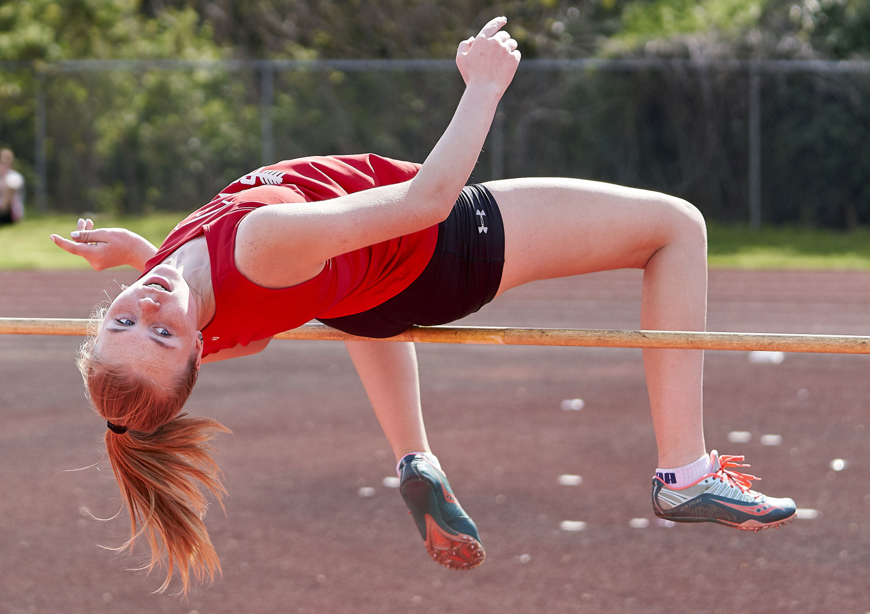 Track regional advance (3)